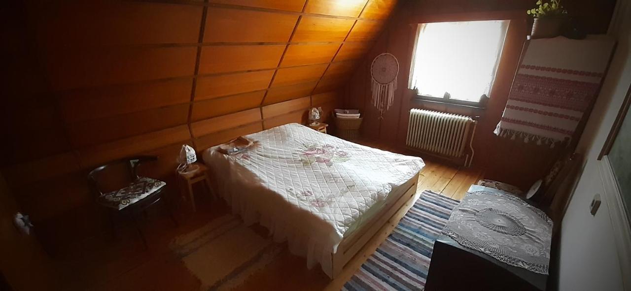Chalupa Vrsovka Esterno foto